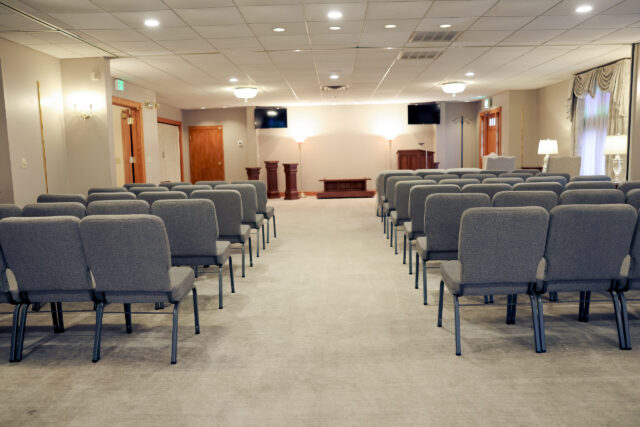 Chapel interior at Carlisle-Branson funeral home Mooresville IN